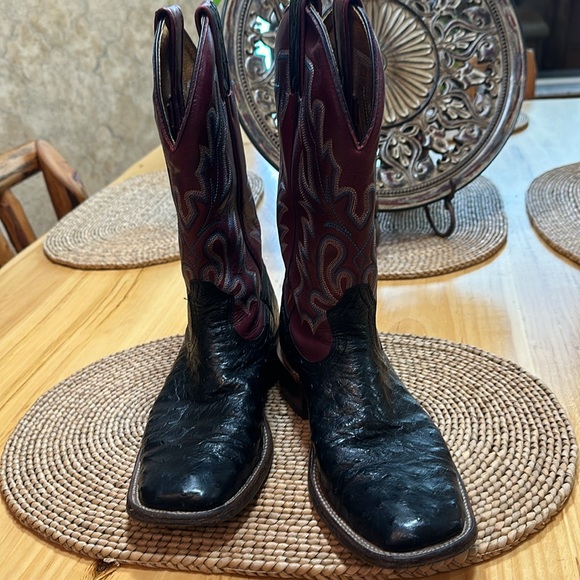 Black Ostrich Boulet Ladies Boot - Picture 2 of 7